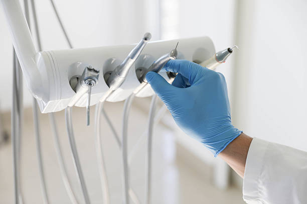 Professional Emergency Dentist technician working in Clermont, GA